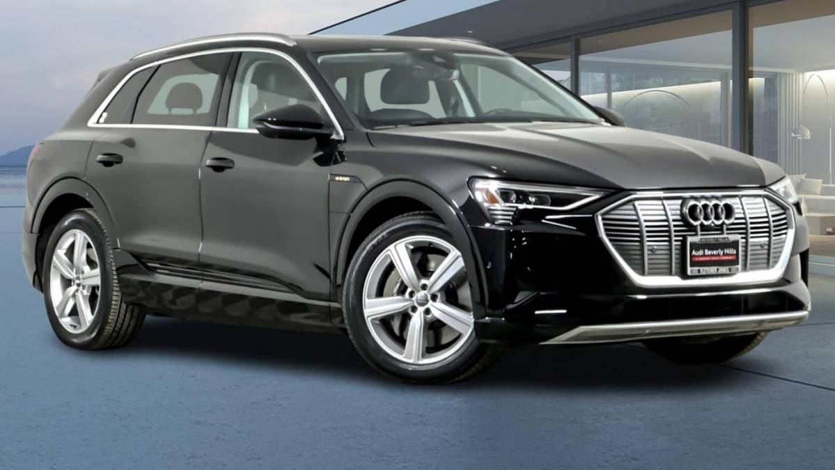 2019 Audi e-tron WA1LAAGE5KB023115