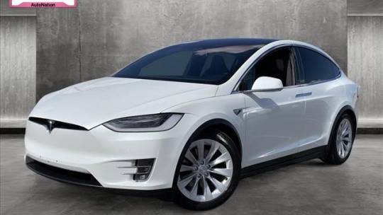 2019 Tesla Model X 5YJXCDE25KF147118