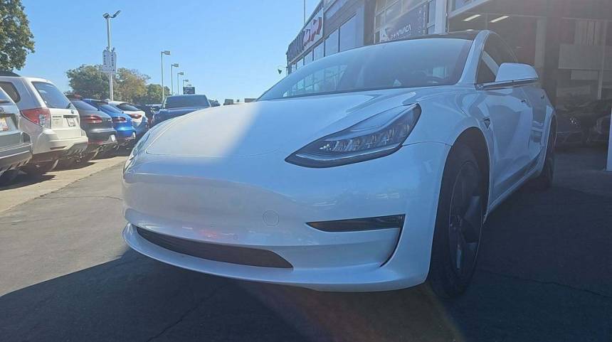 2020 Tesla Model 3 5YJ3E1EA8LF504856