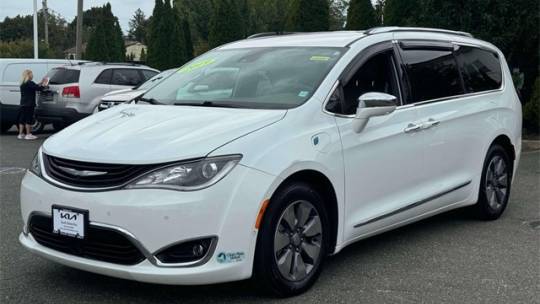 2019 Chrysler Pacifica Hybrid 2C4RC1N71KR577736