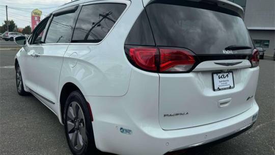 2019 Chrysler Pacifica Hybrid 2C4RC1N71KR577736