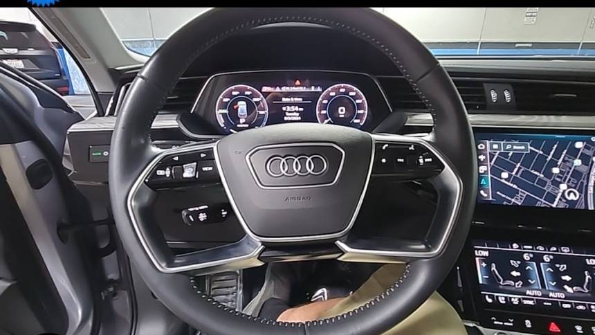 2021 Audi e-tron WA1LAAGE6MB039195