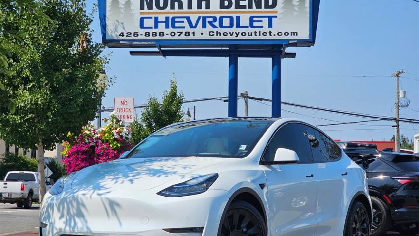 2021 Tesla Model Y 5YJYGDEE9MF098320