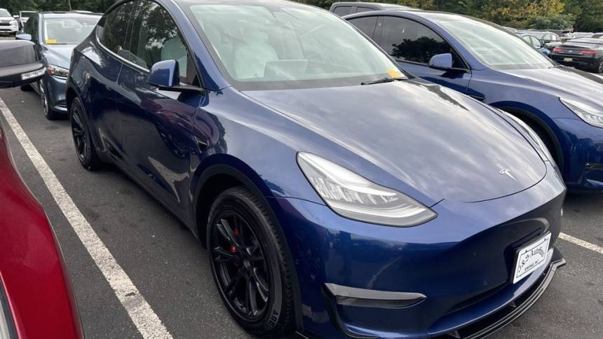 2021 Tesla Model Y 5YJYGDEE7MF262972