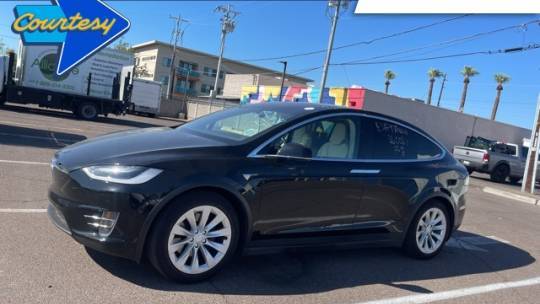 2017 Tesla Model X 5YJXCDE21HF075195