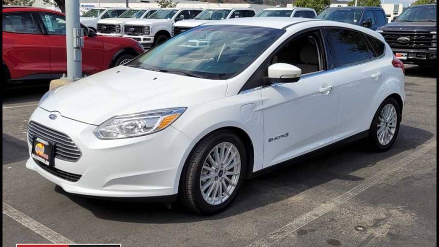 2017 Ford Focus 1FADP3R44HL308602