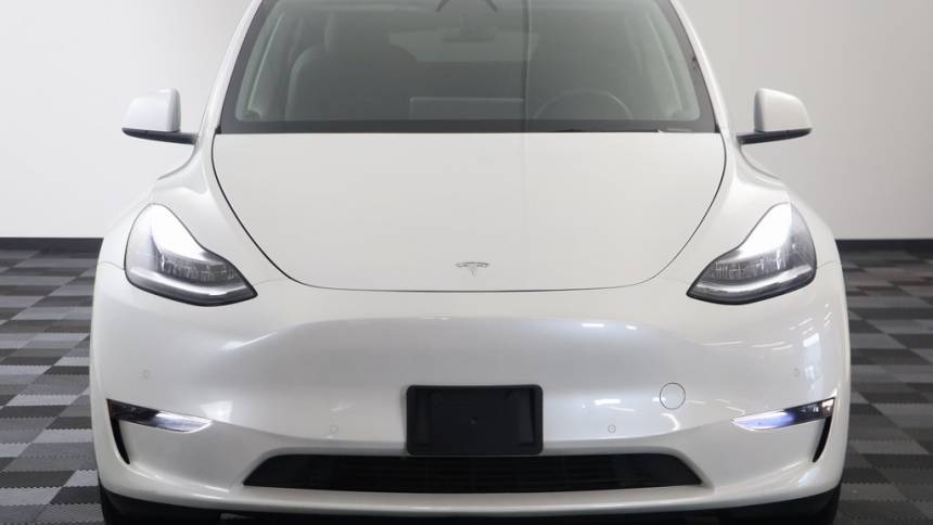 2021 Tesla Model Y 5YJYGDEE2MF094660