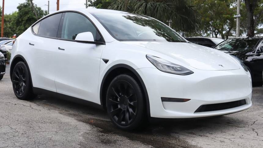 2020 Tesla Model Y 5YJYGDEF8LF002782