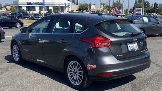 2016 Ford Focus 1FADP3R43GL348863