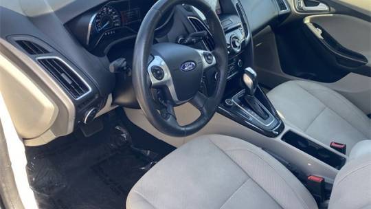 2016 Ford Focus 1FADP3R43GL348863