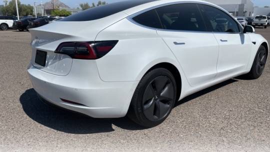 2020 Tesla Model 3 5YJ3E1EAXLF633066