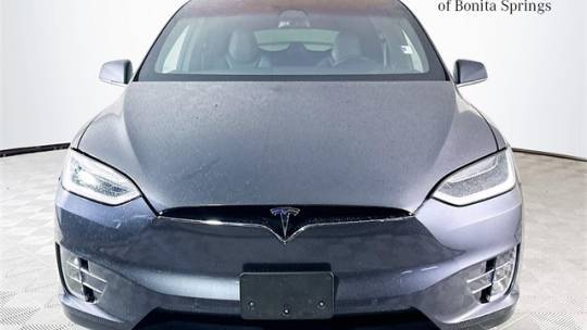 2018 Tesla Model X 5YJXCDE24JF115663