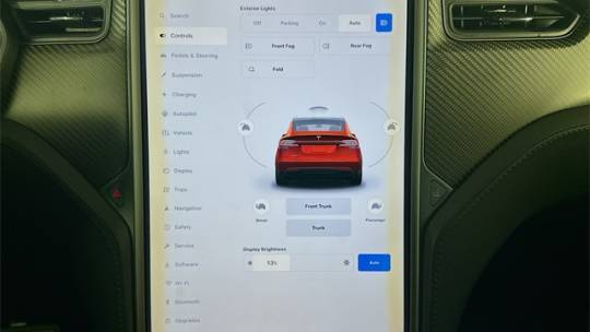 2018 Tesla Model X 5YJXCDE24JF115663