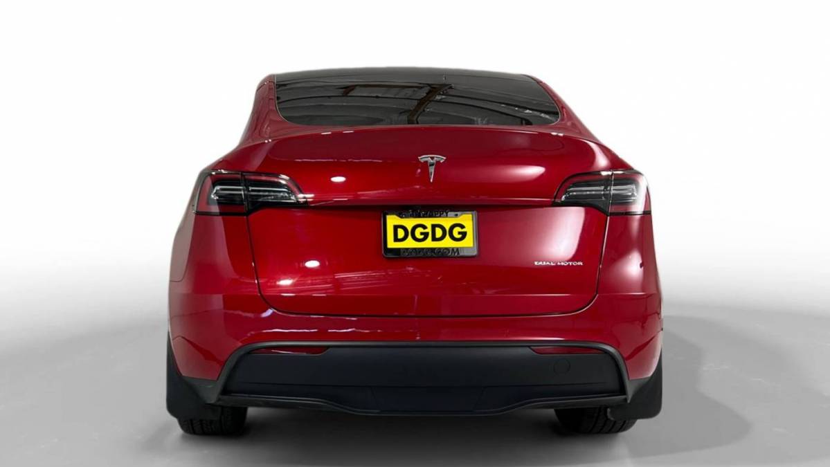 2021 Tesla Model Y 5YJYGDEE8MF276315