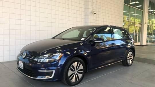 2018 Volkswagen e-Golf WVWPR7AU7JW911214