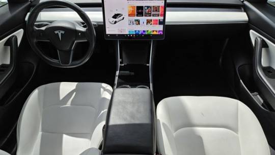 2019 Tesla Model 3 5YJ3E1EA2KF417744