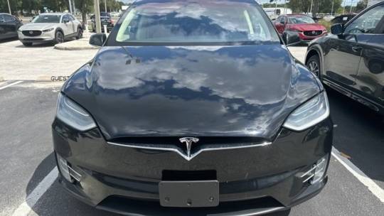 2017 Tesla Model X 5YJXCDE25HF059128