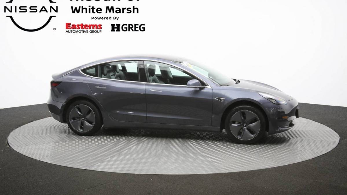 2018 Tesla Model 3 5YJ3E1EA6JF002831