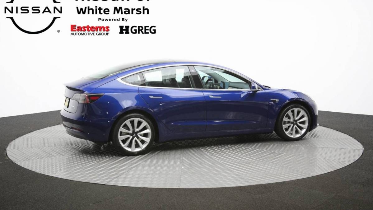 2018 Tesla Model 3 5YJ3E1EB5JF146282