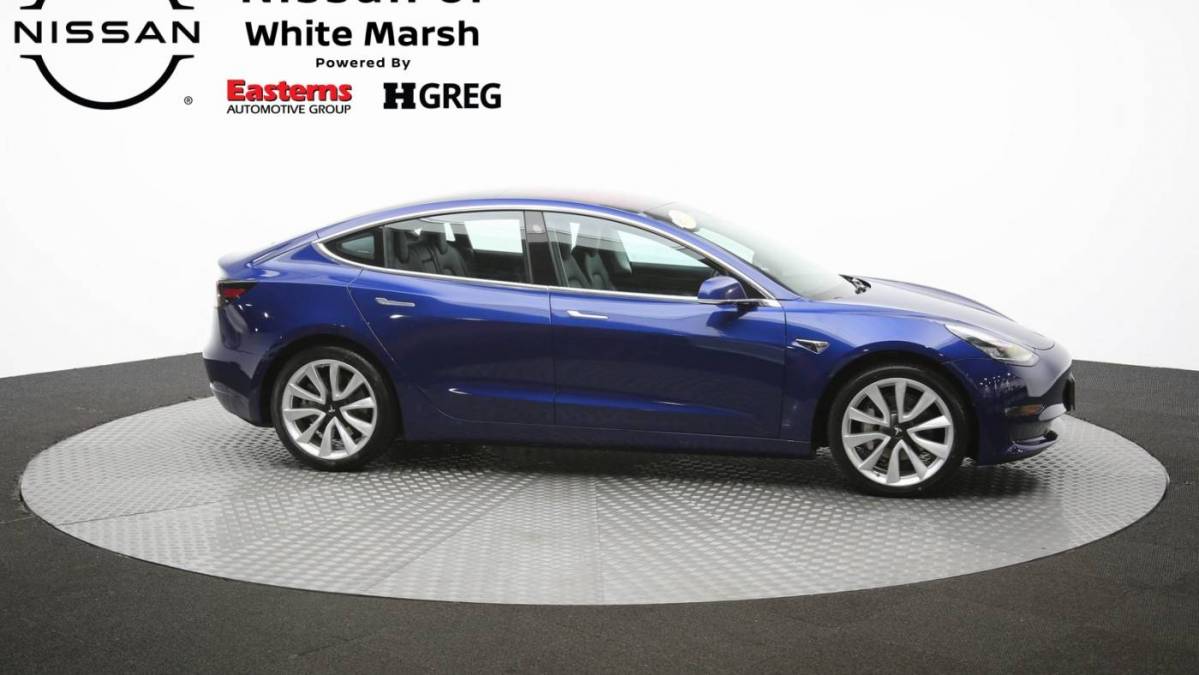 2018 Tesla Model 3 5YJ3E1EB5JF146282