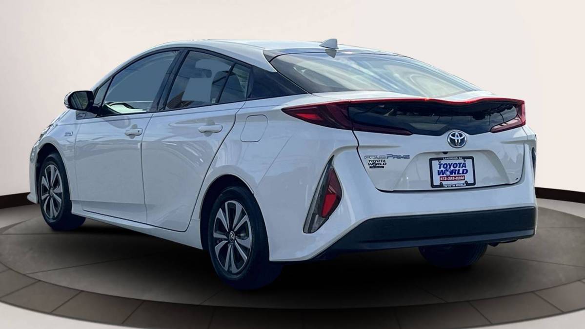 2017 Toyota Prius Prime JTDKARFP1H3023165