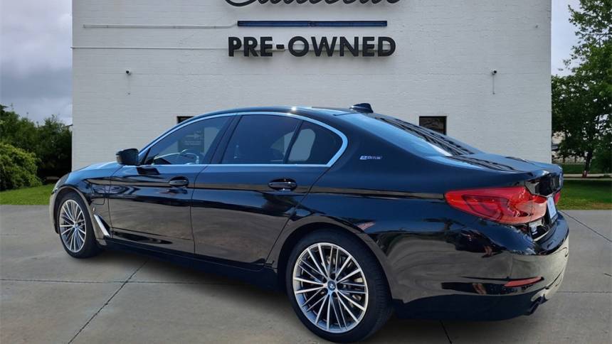 2019 BMW 5 Series WBAJA9C54KB399464