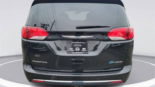 2018 Chrysler Pacifica Hybrid 2C4RC1N74JR318284