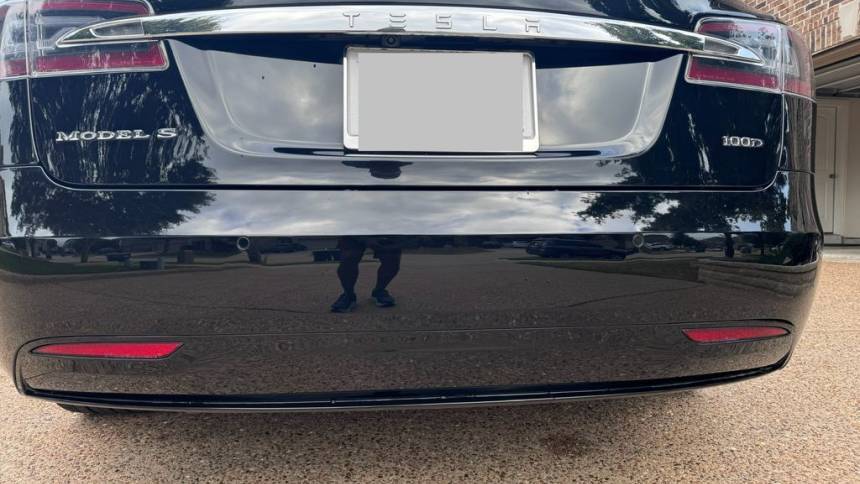 2018 Tesla Model S 5YJSA1E23JF272812