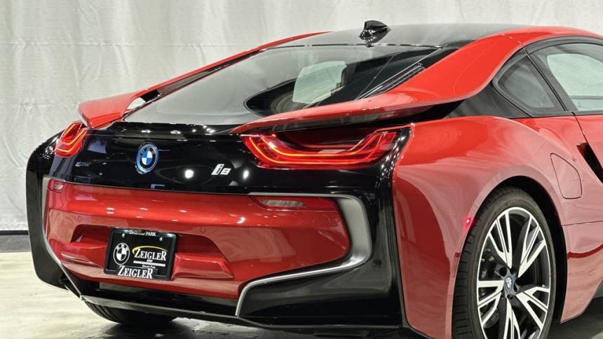 2017 BMW i8 WBY2Z2C5XHV676356