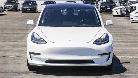 2018 Tesla Model 3 5YJ3E1EA1JF049331