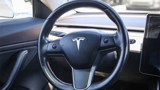 2018 Tesla Model 3 5YJ3E1EA1JF049331