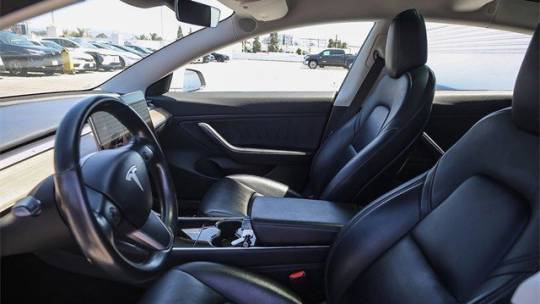 2018 Tesla Model 3 5YJ3E1EA1JF049331