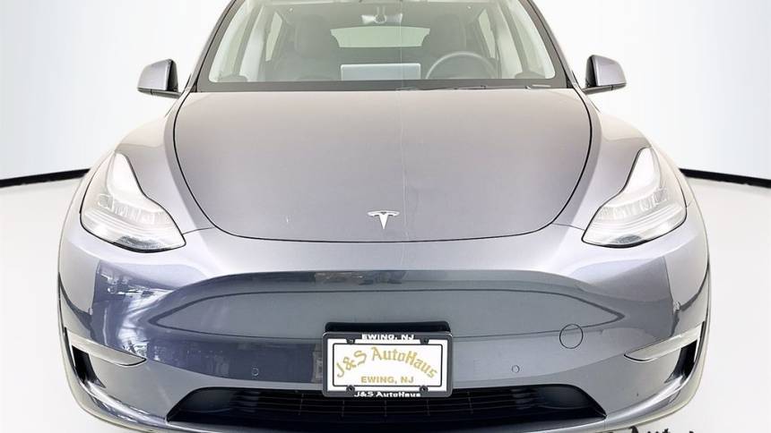 2021 Tesla Model Y 5YJYGDEE2MF076658