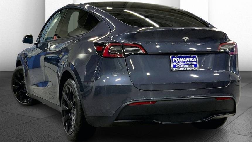 2021 Tesla Model Y 5YJYGDEE6MF179484