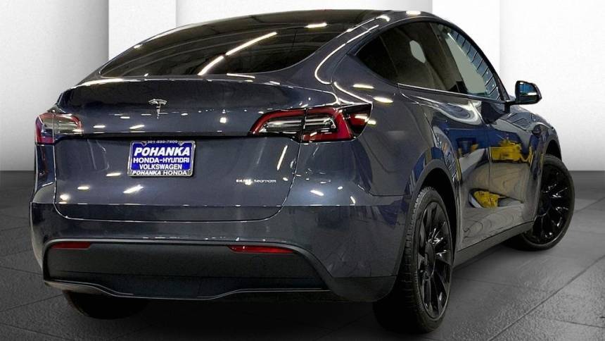 2021 Tesla Model Y 5YJYGDEE6MF179484