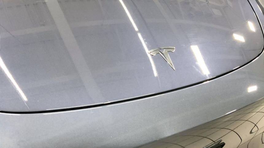 2021 Tesla Model Y 5YJYGDEE6MF179484