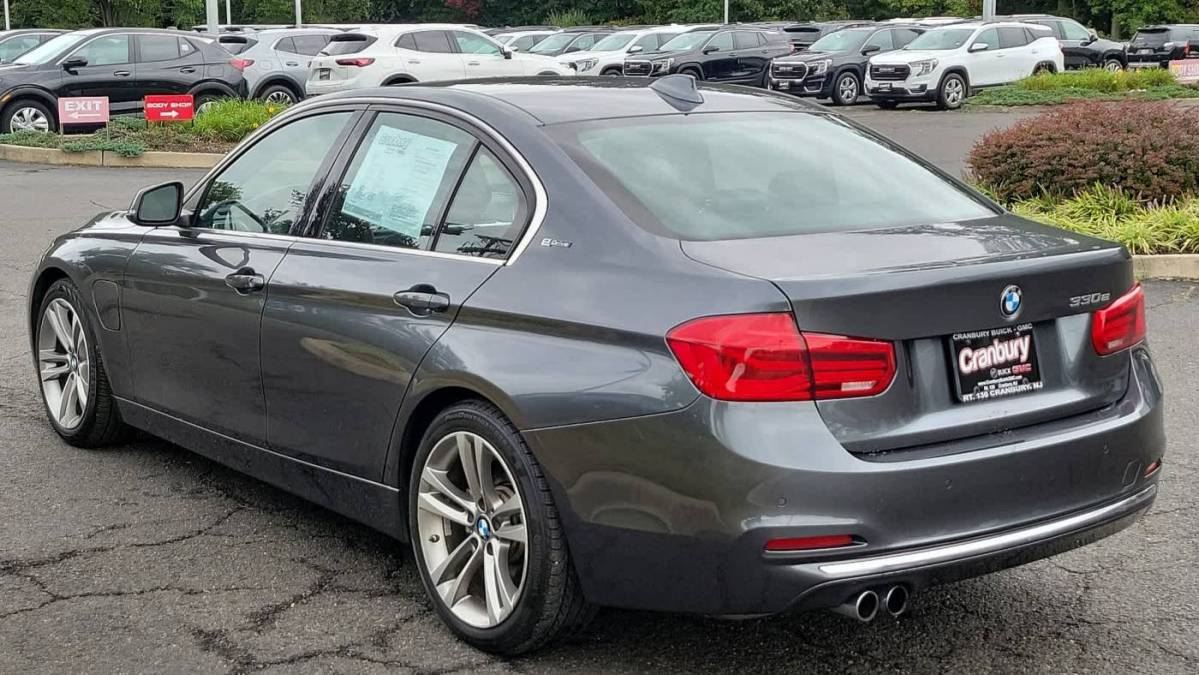 2016 BMW 3 Series WBA8E1C57GK479661