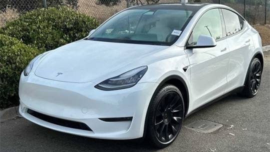 2021 Tesla Model Y 5YJYGDEE1MF098361