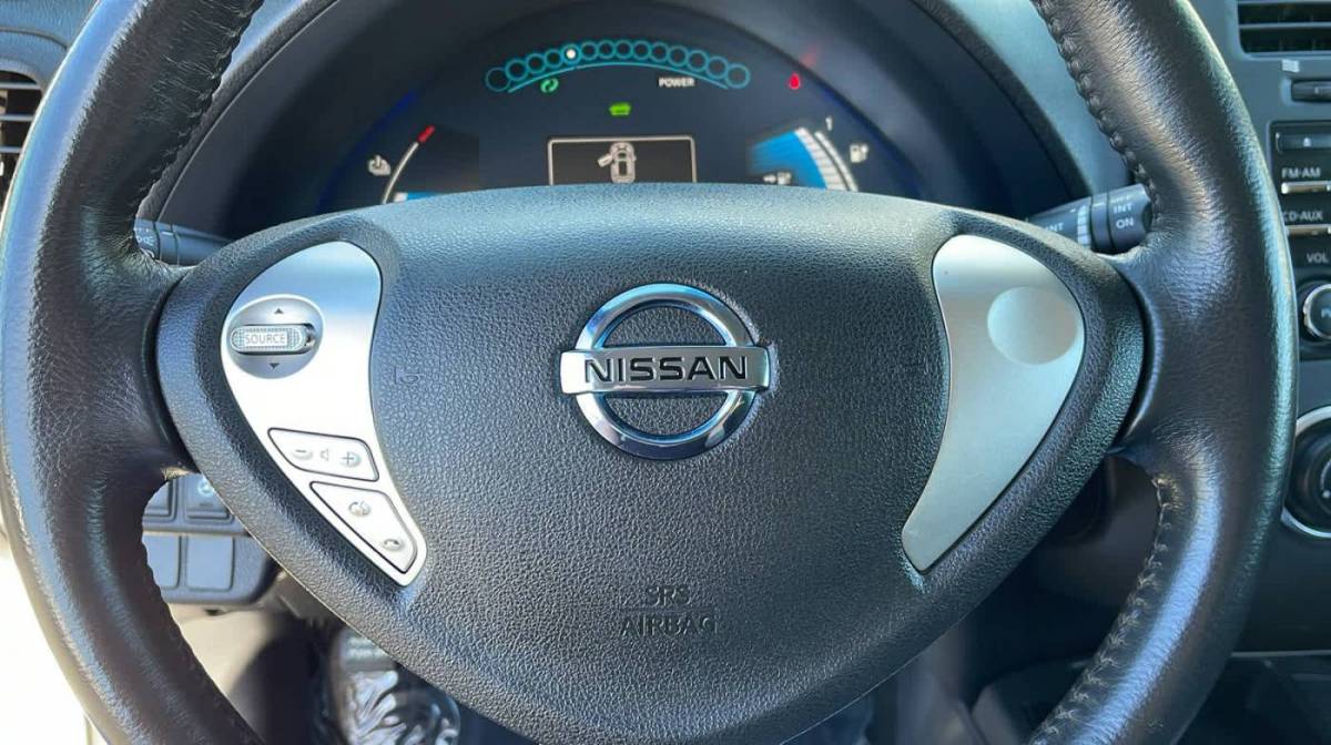 2013 Nissan LEAF 1N4AZ0CP3DC425435