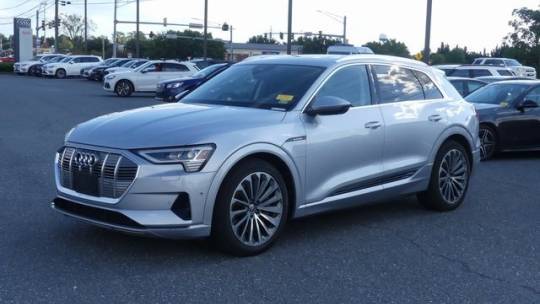 2019 Audi e-tron WA1VAAGE6KB021897