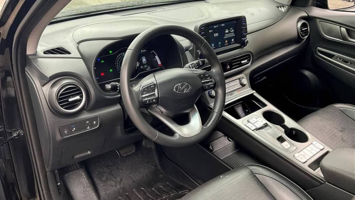 2021 Hyundai Kona Electric KM8K33AG8MU106848