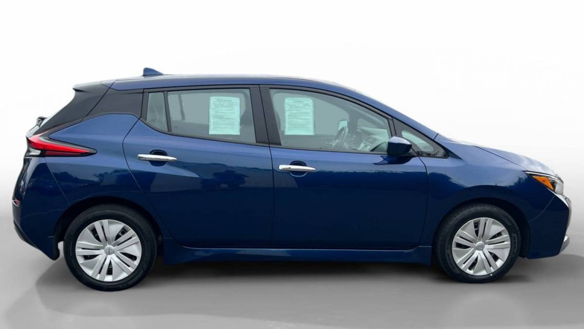 2023 Nissan LEAF 1N4AZ1BV0PC556848