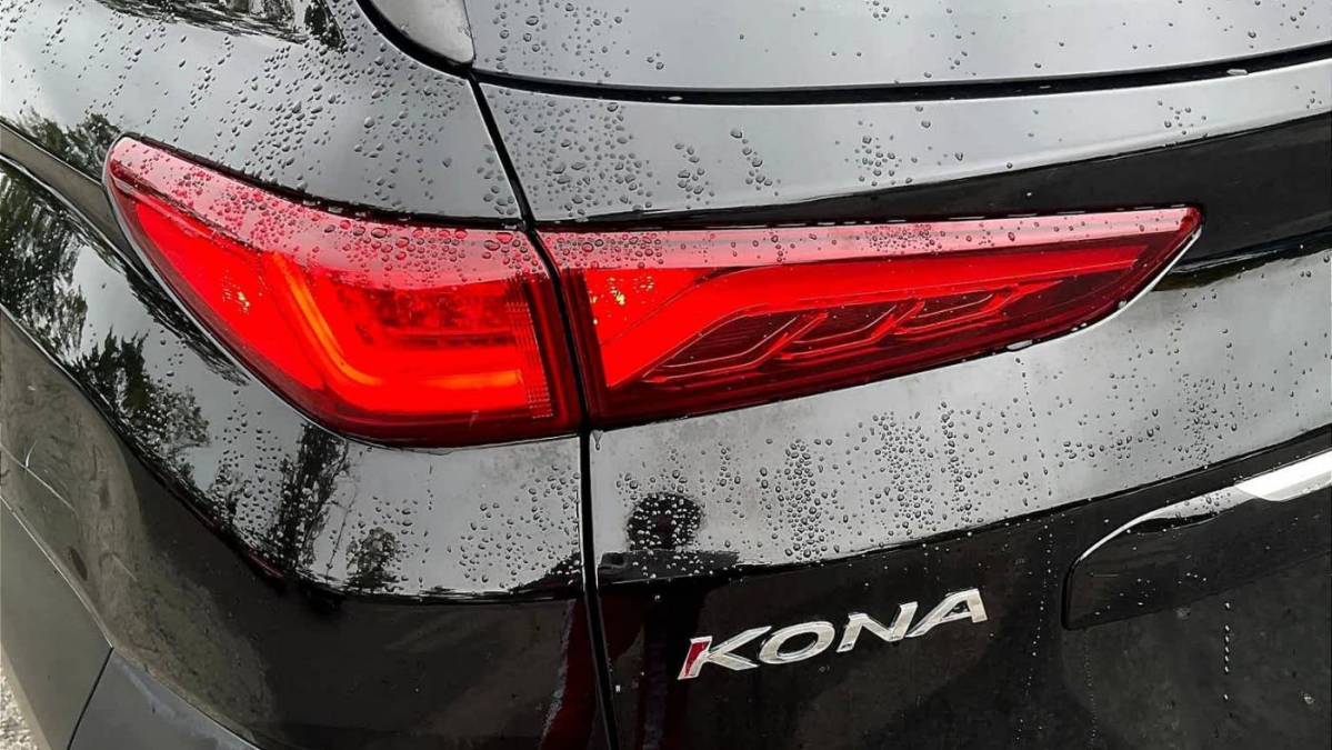 2021 Hyundai Kona Electric KM8K33AG8MU106848