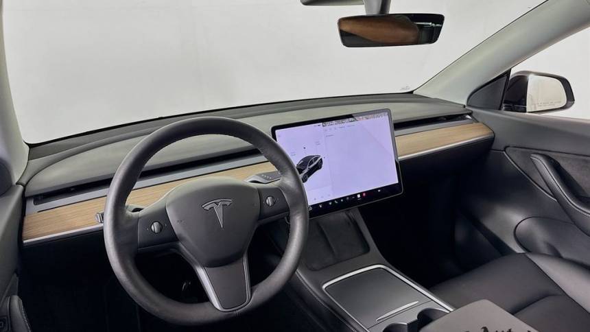 2021 Tesla Model Y 5YJYGDEEXMF255966