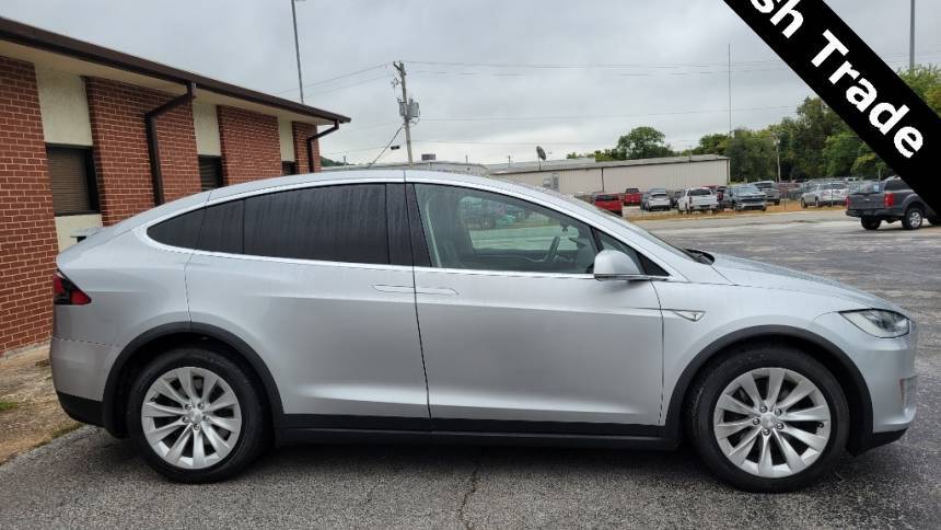 2016 Tesla Model X 5YJXCBE28GF002182