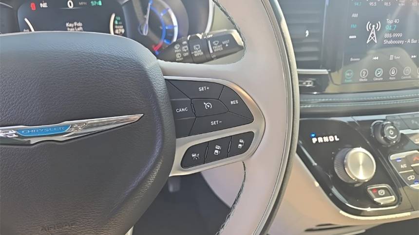 2018 Chrysler Pacifica Hybrid 2C4RC1N75JR105151