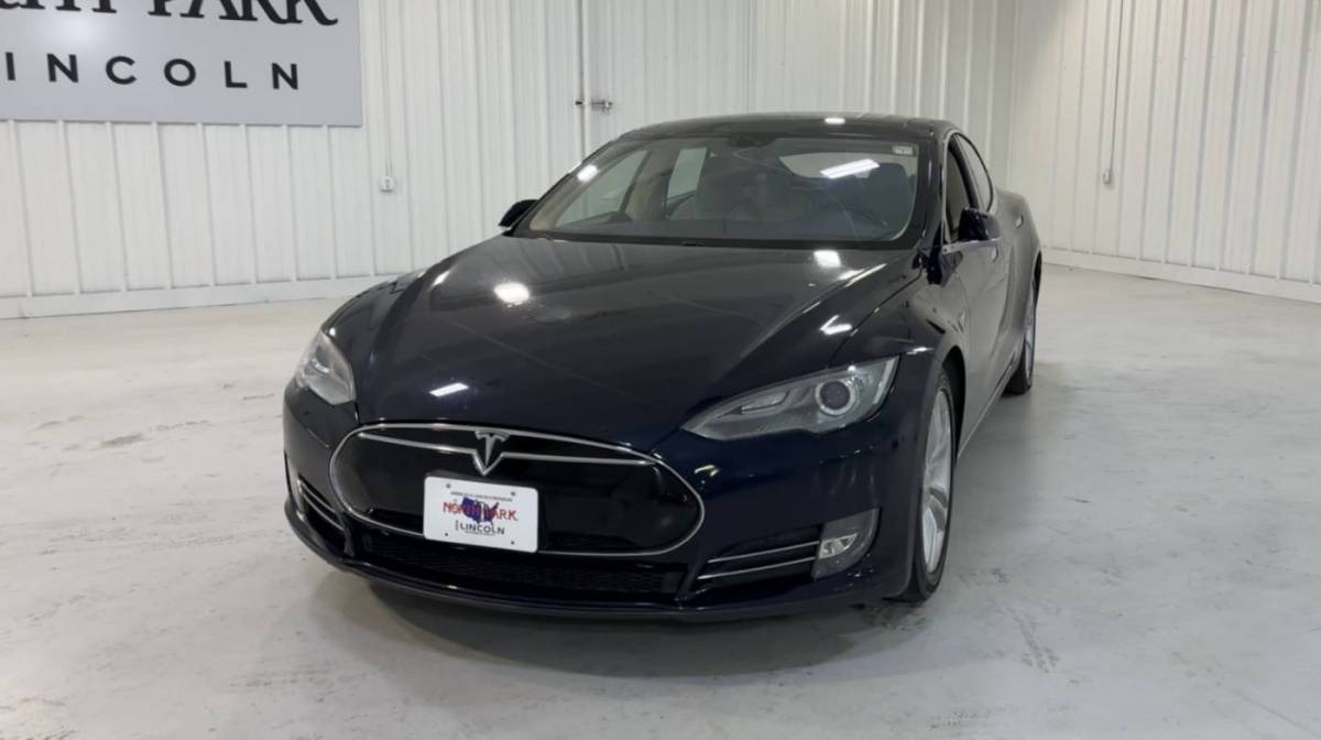 2014 Tesla Model S 5YJSA1S15EFP43246