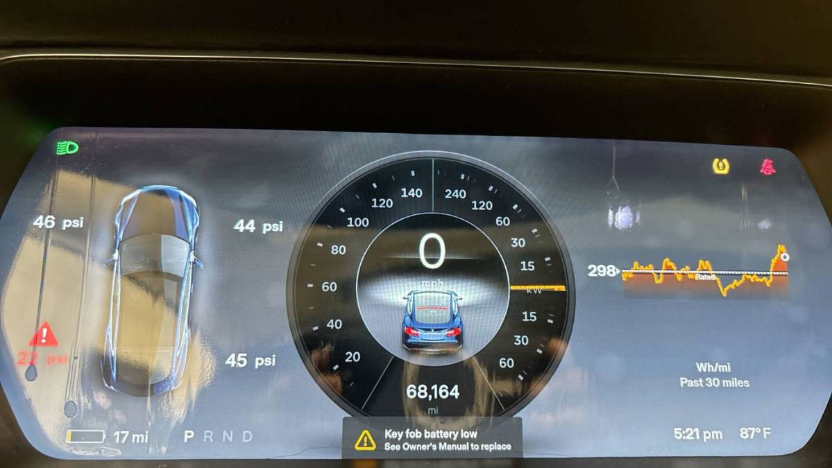 2014 Tesla Model S 5YJSA1S15EFP43246