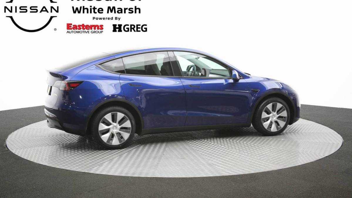 2021 Tesla Model Y 5YJYGDEE4MF293368