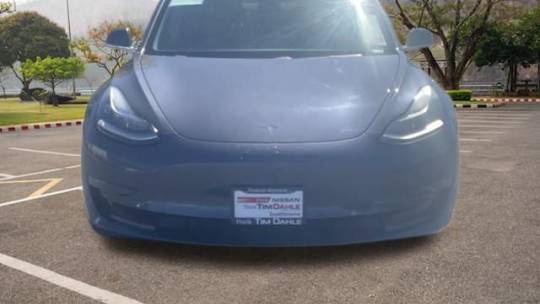 2018 Tesla Model 3 5YJ3E1EBXJF086905